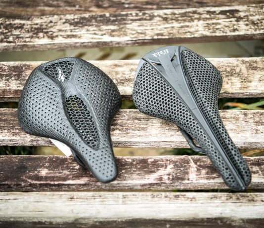 Power Mirror x Fizik Adaptative R1